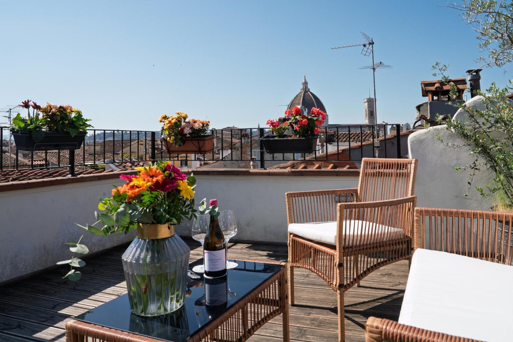 Residenza Conte Di Cavour & Rooftop فلورنس المظهر الخارجي الصورة