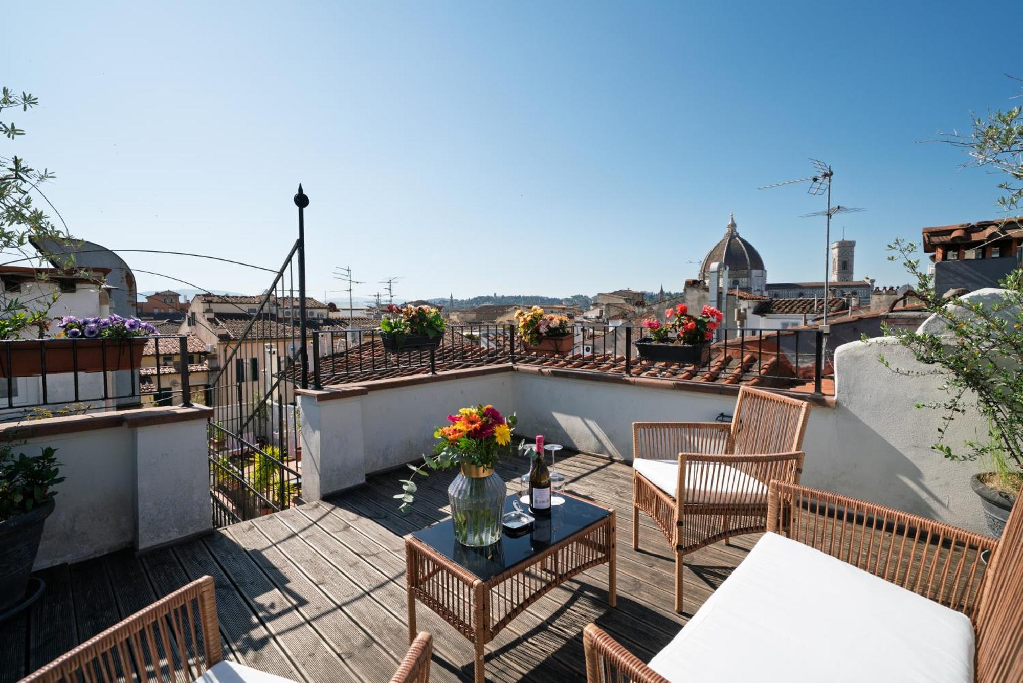 Residenza Conte Di Cavour & Rooftop فلورنس المظهر الخارجي الصورة